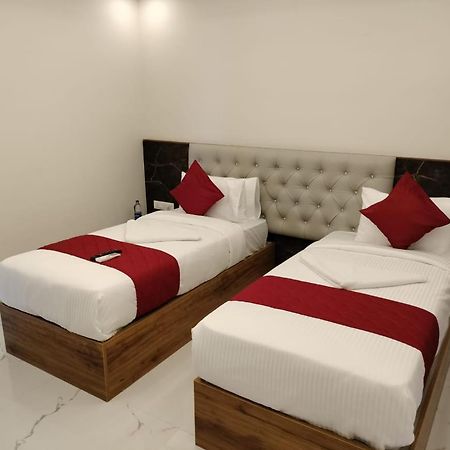 Mayuri Residency Hotel Attibele Extérieur photo